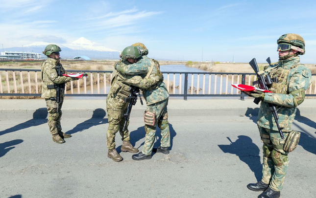 azerbaycan-ve-turkiye-herbcileri-birge-telim-kececek