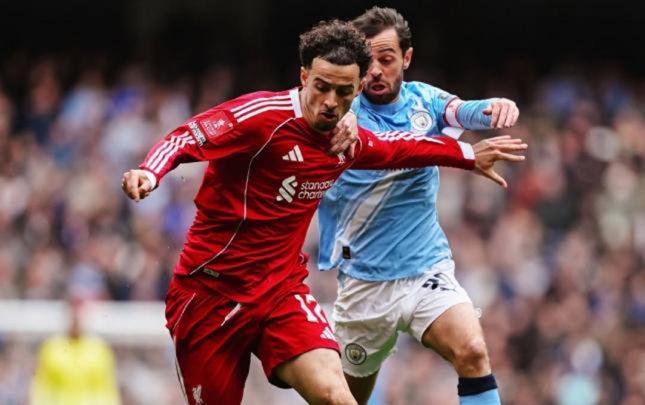 liverpul-son-11-ilin-klub-antirekordunu-qirdi