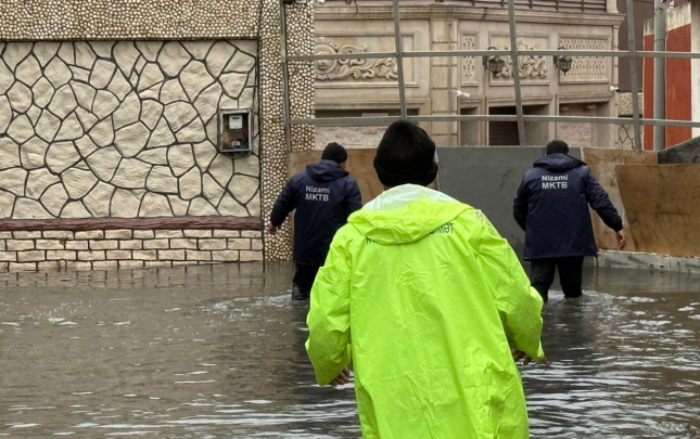 bakida-intensiv-yagis-fesadlar-toretdi