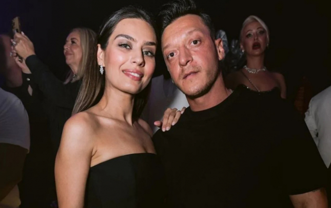 ucuncu-qizlari-doguldu