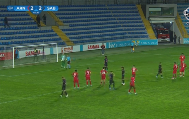 sabahin-oyununda-hakim-qerarlari-muzakirelere-sebeb-oldu