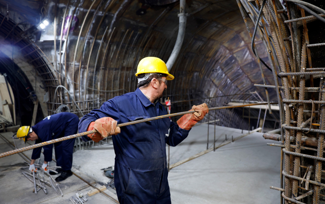 bu-istiqametde-yeni-piyada-kecidi-insa-olunur