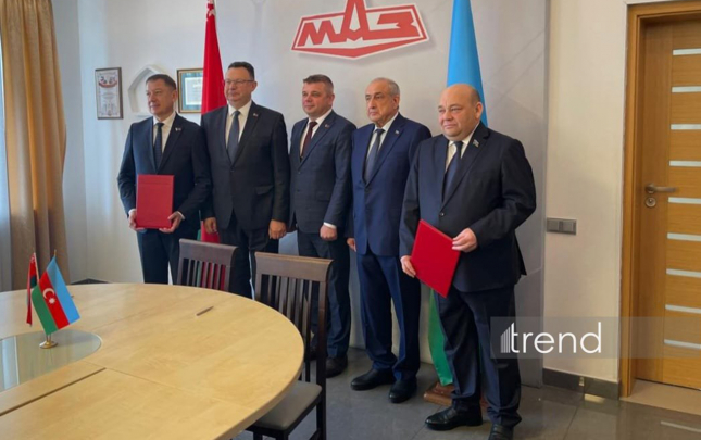minskde-gence-avtomobil-zavodu-ile-maz-arasinda-sazis-imzalandi