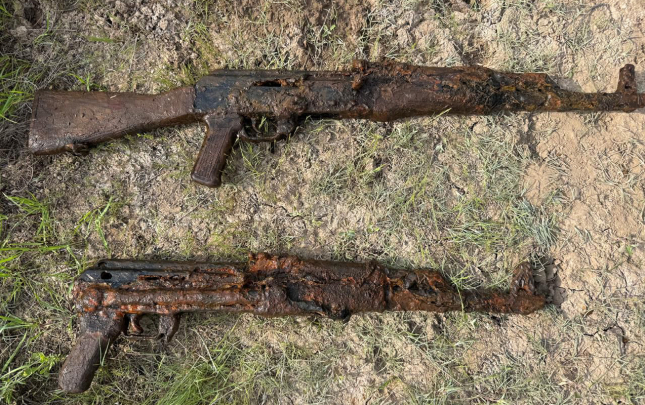 su-kanalindan-2-avtomat-tapildi