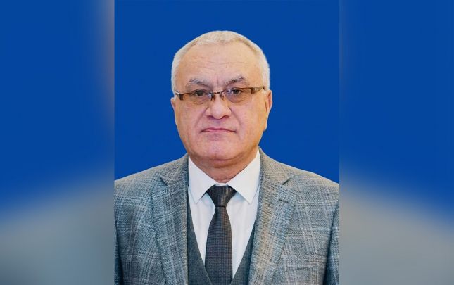 taninmis-hekim-vefat-etdi