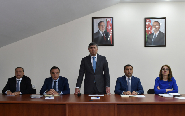 yasamalda-novbeti-seyyar-qebul-kecirildi