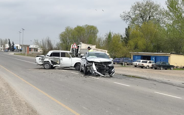 vaz-ve-hyundai-toqqusdu