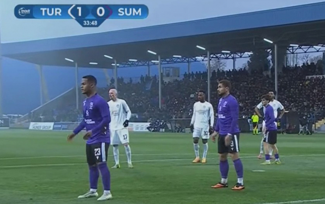 tovuz-stadionunu-kabab-tustusu-ve-iyi-burudu