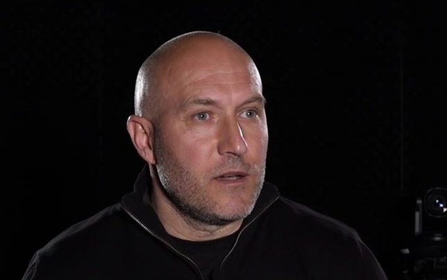 kimse-evinin-pulunu-mene-vermeyib