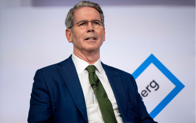 iran-nefti-alan-olkeleri-hedeledi