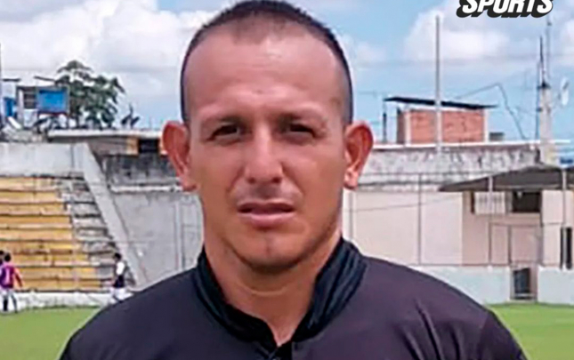 meydana-girib-hakimi-gullelediler