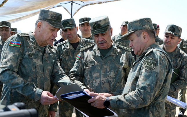 zakir-hesenov-herbi-hisselerde-gorulen-islerle-tanis-oldu