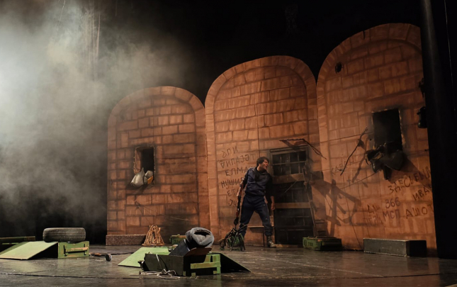 natiq-qasimova-hesr-olunan-tamasa-teqdim-edildi