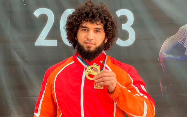 ulvi-memmedov-dc-de-yarisacaq