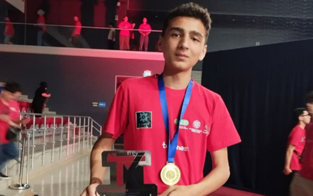 semkir-mekteblisi-mancester-universitetine-qebul-olub