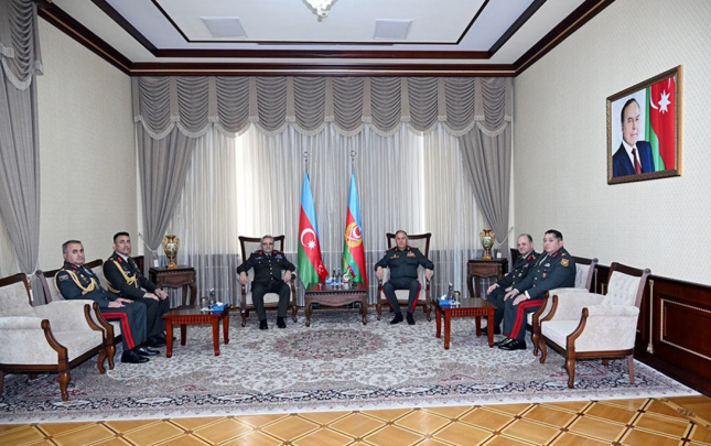 metin-tokel-azerbaycana-geldi