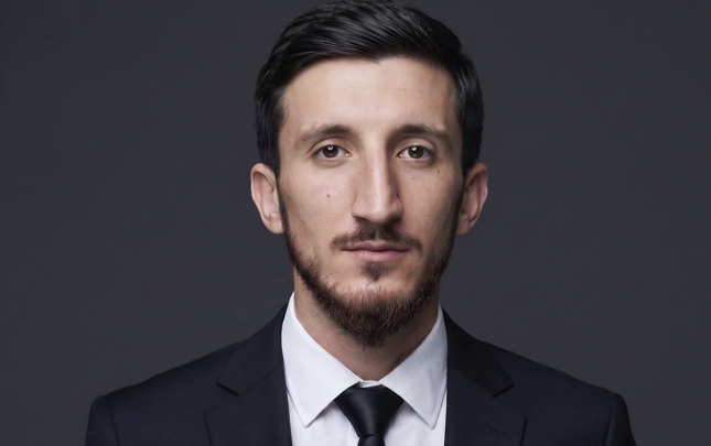 iv-kurs-telebesi-vefat-etdi