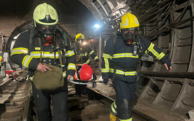 fhn-metroda-telim-kecirdi