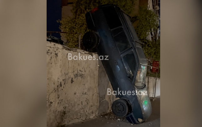 bakida-qeyri-adi-yol-qezasi