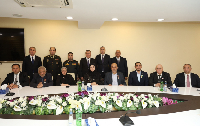 xetaide-herbcilere-mukafatlar-teqdim-edildi