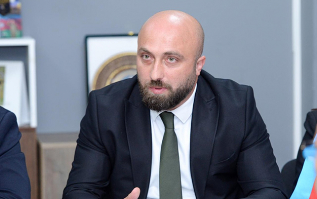 spacein-yeni-rehberi-kimdir