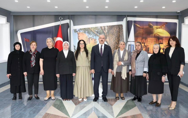 sehid-aileleri-turkiyenin-canaqqala-seherini-ziyaret-etdiler