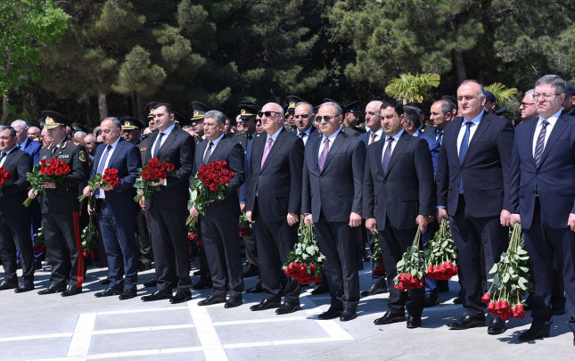 sumqayitda-ulu-onderin-anadan-olmasinin-103-cu-ildonumu-ile-bagli-tedbirler-kecirildi