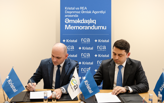 kristal-ve-rea-emekdasliga-basladi