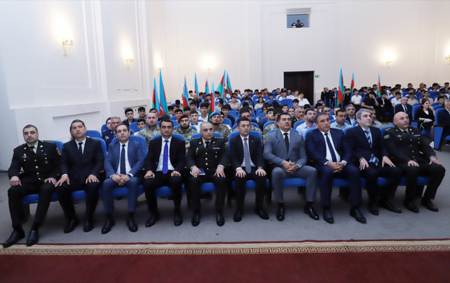 dovlet-xidmeti-balakende-gencler-ucun-tedbir-kecirdi
