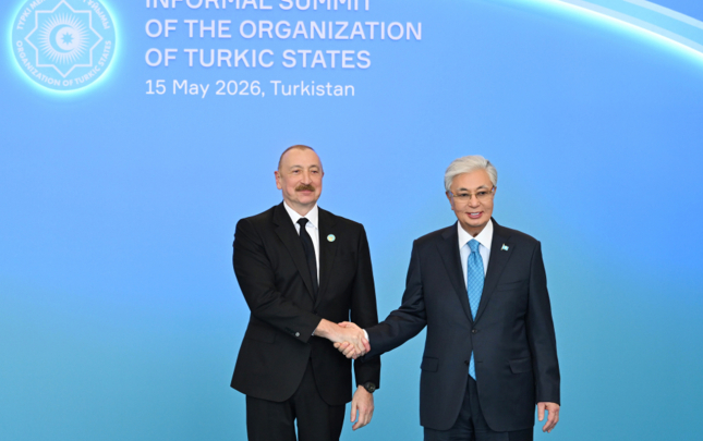 ilham-eliyev-zirve-gorusunde-istirak-edir
