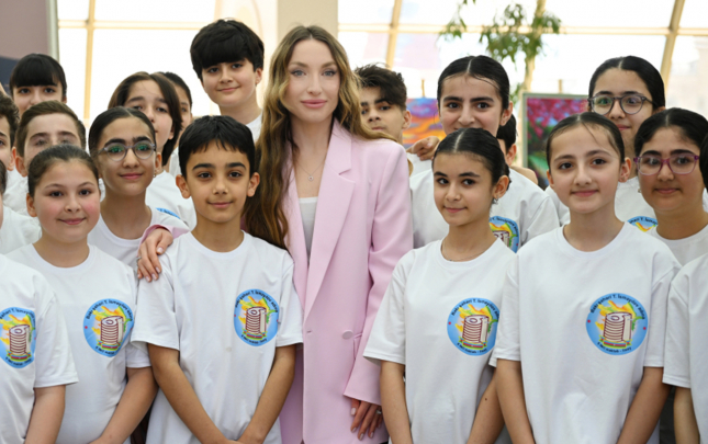 alena-eliyeva-olimpiadanin-final-merhelesini-izledi