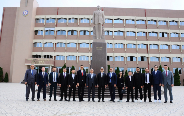 goygolde-turkiye-numayende-heyeti-ile-resmi-gorus-kecirildi