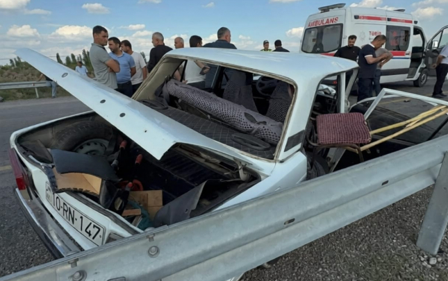 vaz-2107-mercedesle-toqqusdu