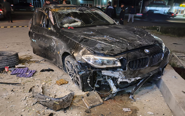bmw-idareetmeden-cixib-asdi