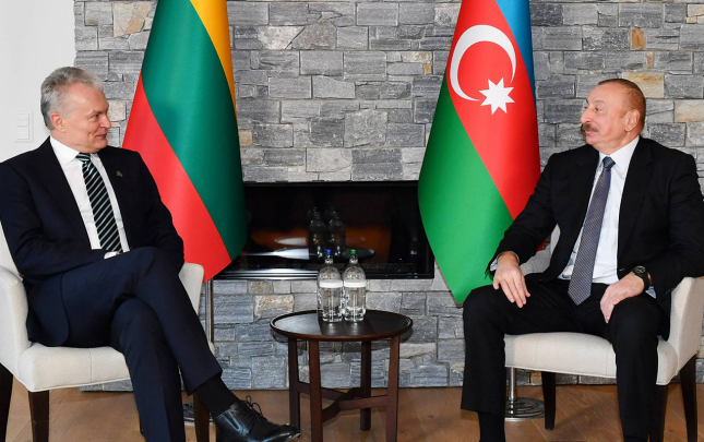 litvali-hemkarindan-azerbaycan-liderine