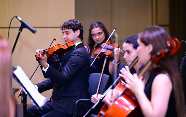 milli-qurtulus-gunu-ile-bagli-konsert