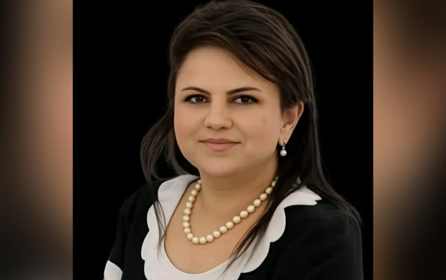 pirsagida-denizde-batan-qadin-muellim-imis