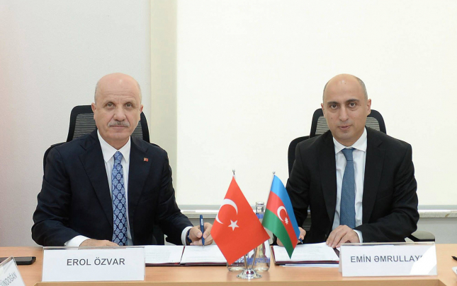 turkiye-azerbaycan-universitetinin-himayeciler-surasinin-novbeti-iclasi