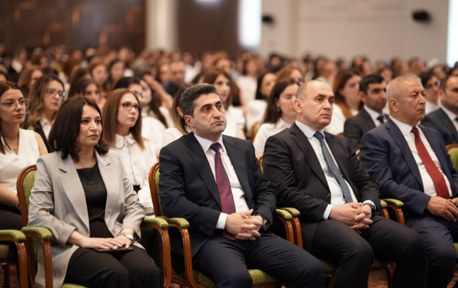 qaxda-muellimlerin-vi-sebekelesme-forumu-kecirildi