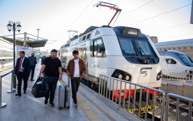 tbilisi-qatarlarinda-sernisin-tutumu-artirilir