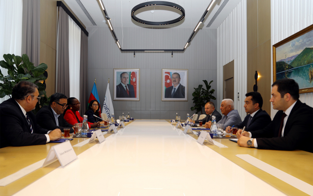 azerenerji-ve-dunya-banki-numayende-heyetlerinin-gorusu-olub