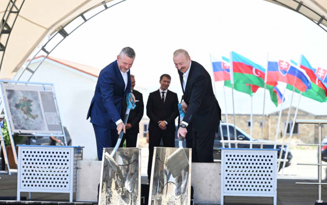 Əliyev və Pelleqrini Baş Qərvənddə  – Fotolar