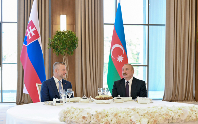 xankendide-prezidentin-adindan-pelleqrininin-serefine-nahar-verildi