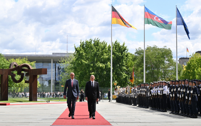 azerbaycan-almaniya-terefdasliq-munasibetleri-strateji-merheleye-yukselir