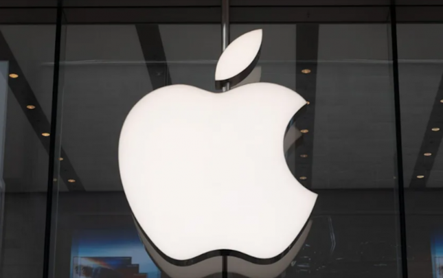 apple-yeniden-dunyanin-en-bahali-sirketi-oldu