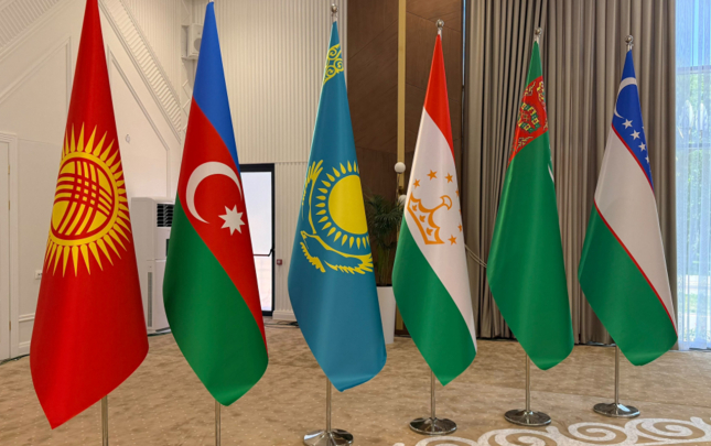 azerbaycanla-merkezi-asiya-dovletleri-arasinda-emekdasliq-yeni-merheleye-yukselir