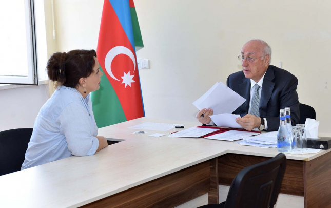Zakir Fərəcov növbəti səyyar qəbul keçirdi  – Fotolar
