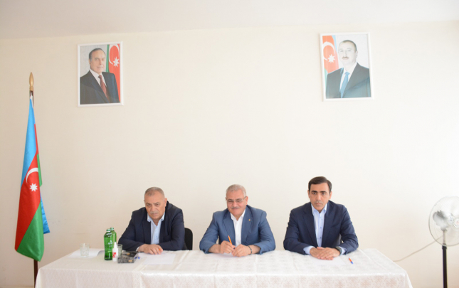 Millət vəkili Tərtərdə vətəndaşları qəbul etdi  – Fotolar