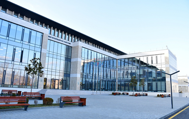 qarabag-universiteti