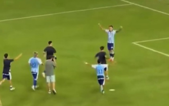 bos-qapiya-penalti-vurub-bayram-etdiler